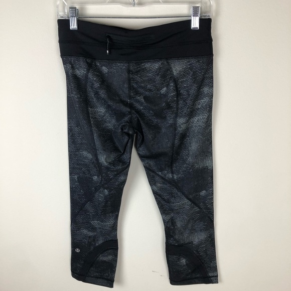 Lululemon Run inspire cropped snake scale leggings - Picture 5 of 11